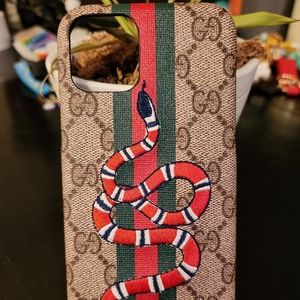 Iphone 11 pro case